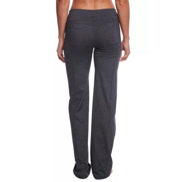 Prana Julia Straight Leg Yoga Pants Short Inseam Women’s Size Medium Dark Grey - Picture 2 of 8